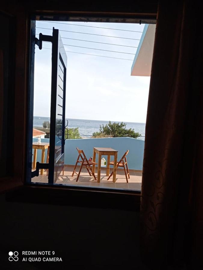 Faragi Apartment อาเยียรูเมลี ภายนอก รูปภาพ