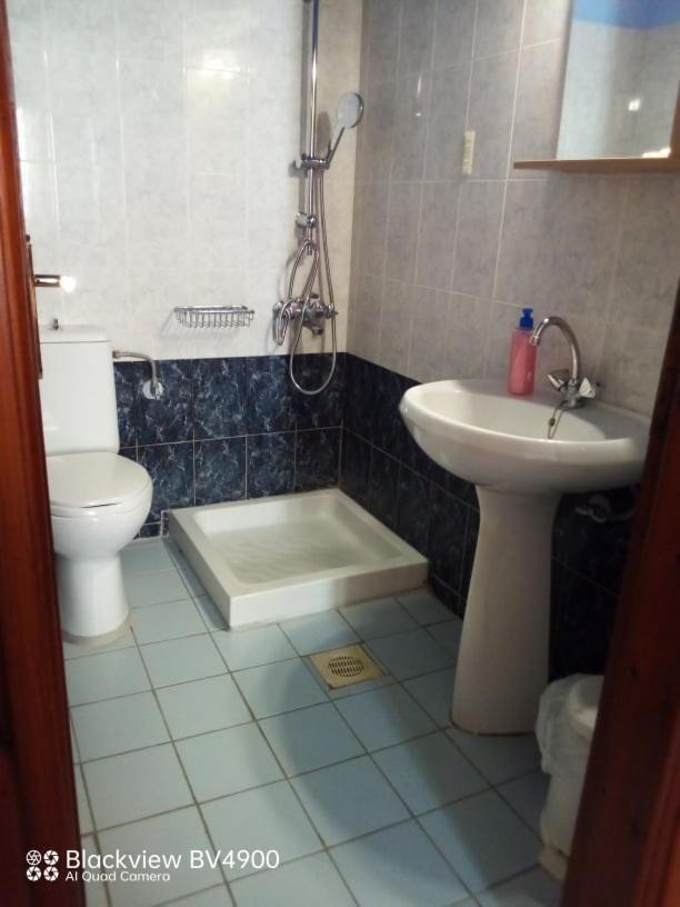 Faragi Apartment อาเยียรูเมลี ภายนอก รูปภาพ